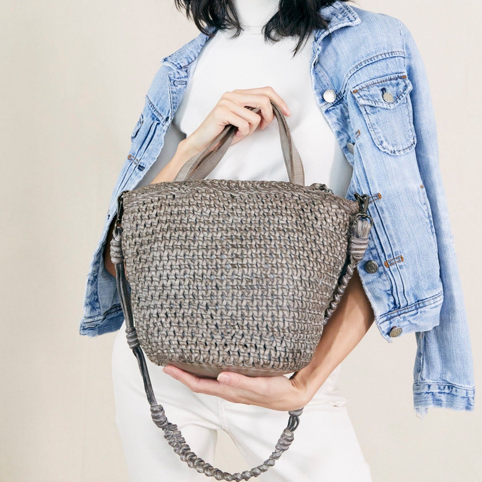 Neela Leather Shoulder Bag